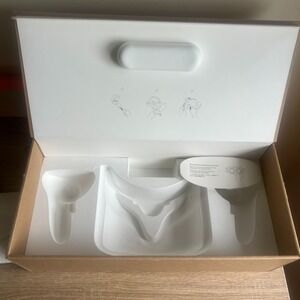 EMPTY BOX!! Original Oculus Quest 2 Facebook Meta VR Headset Box BOX ONLY